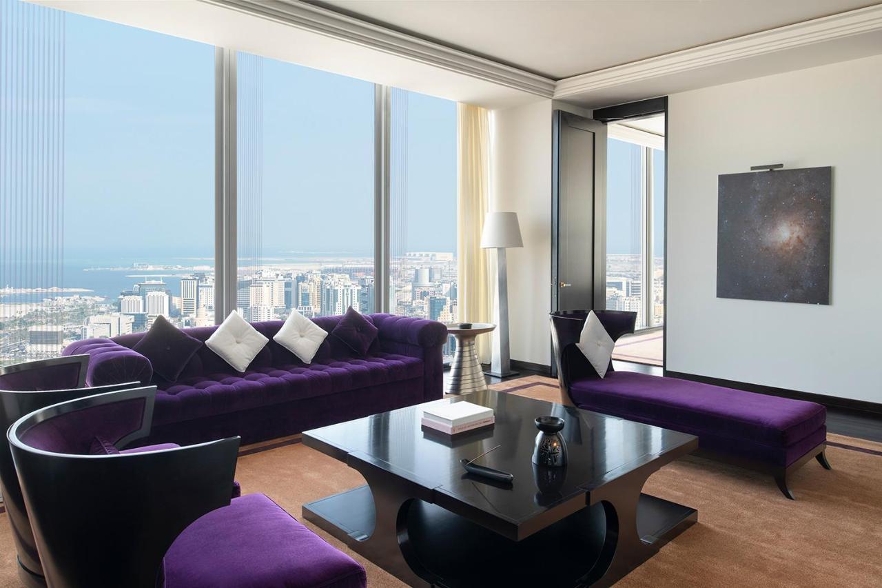 บันยันทรี โดฮา แอท ลา ซิกาล มูไชเรบ Hotel ภายนอก รูปภาพ A suite at the Four Seasons Hotel, Tel Aviv