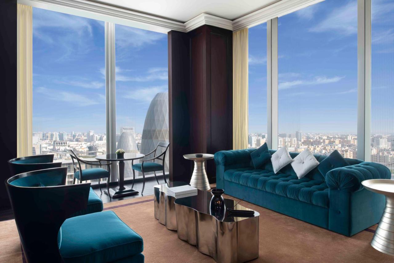 บันยันทรี โดฮา แอท ลา ซิกาล มูไชเรบ Hotel ภายนอก รูปภาพ The living room of a Sky Villa