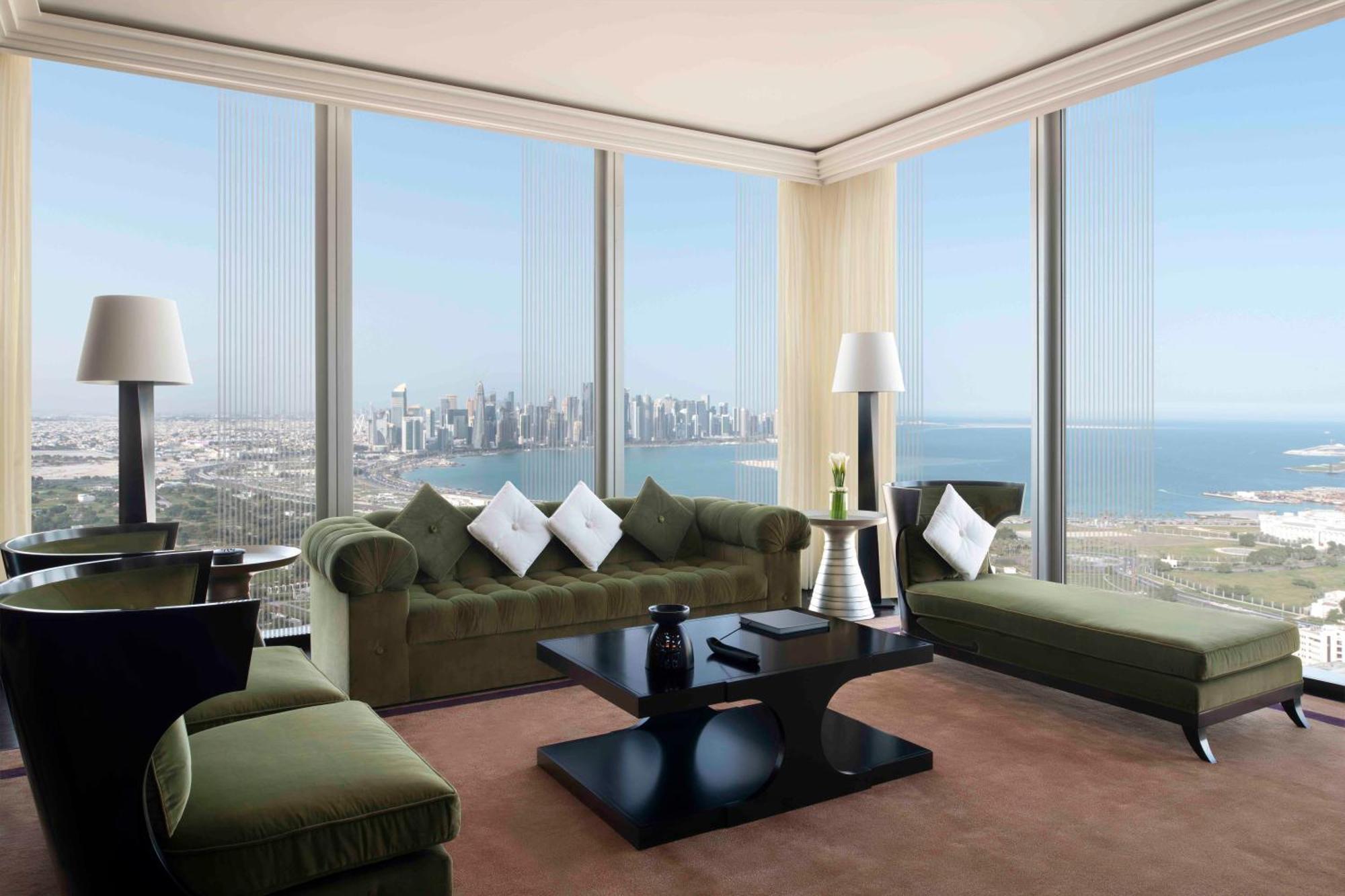 บันยันทรี โดฮา แอท ลา ซิกาล มูไชเรบ Hotel ภายนอก รูปภาพ A living room in a typical apartment